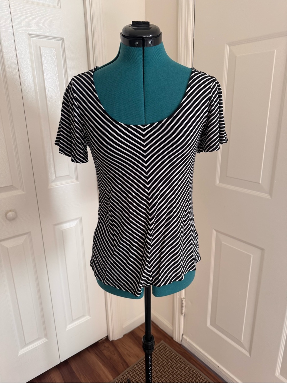Black & White Striped Scoop Neck Women's Top